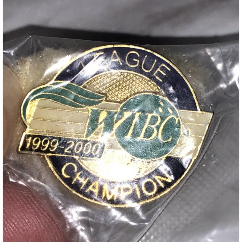 Vintage WIBC Bowling League Champion Pin Button‎ Pinback **QQ67-1